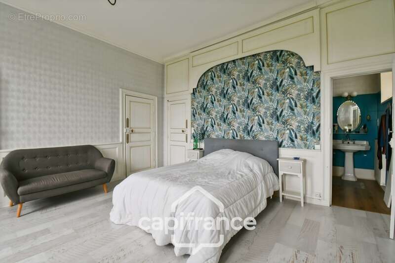 Maison à SAINT-JEAN-D&#039;ANGELY