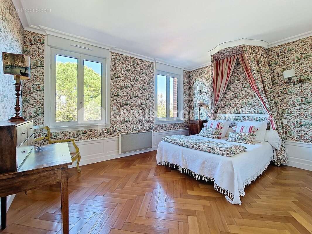 Maison à SAINT-ORENS-DE-GAMEVILLE