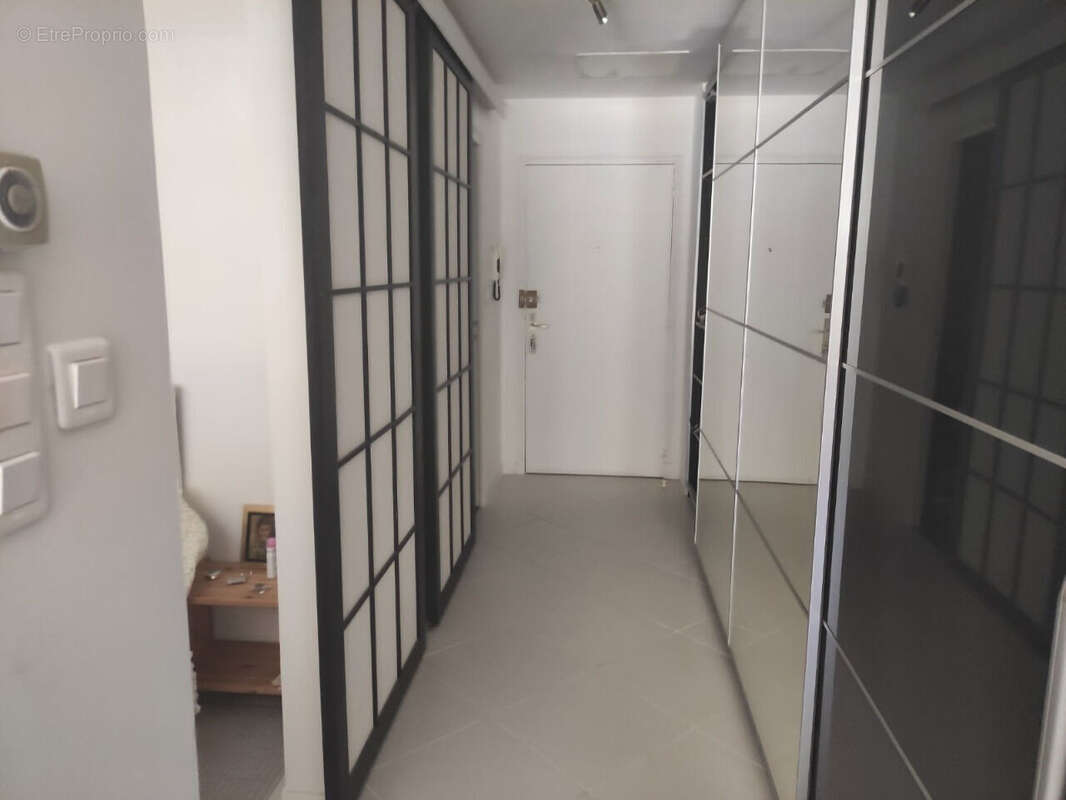 Photo 4 - Appartement à MARSEILLE-8E