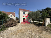 Maison à QUINCY-VOISINS