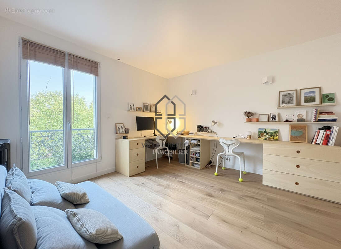 Appartement à SAINT-MAUR-DES-FOSSES