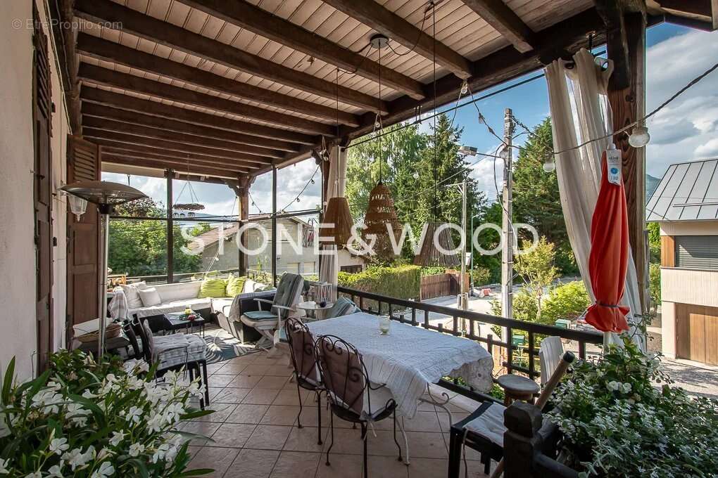 Maison à SAINT-JORIOZ