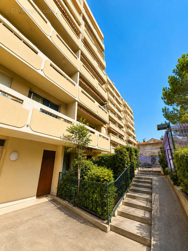 Marseille   belle de mai  - photo 6