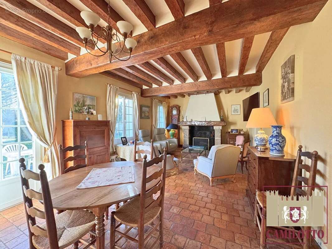 Maison à NOGENT-LE-ROI