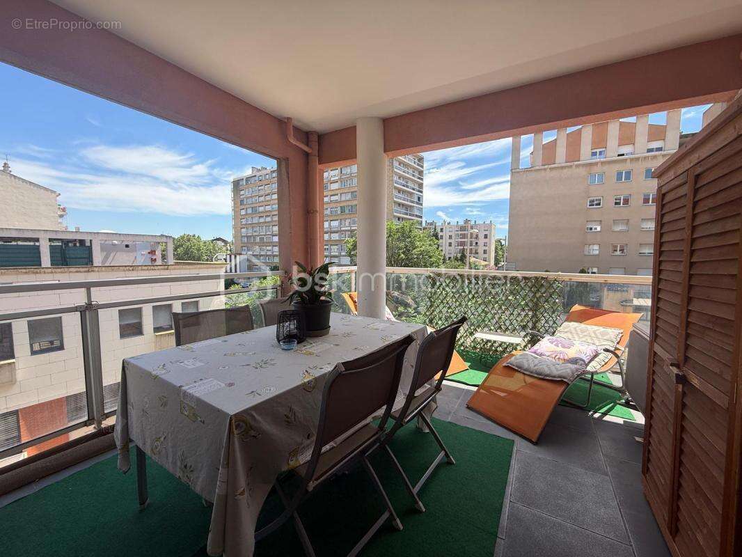 Appartement à AIX-EN-PROVENCE