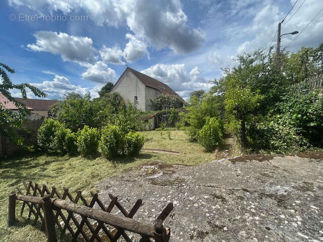 Terrain à MARCOUSSIS