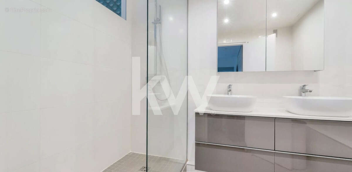 Appartement 136 m² à Saint-Cloud  - photo 9