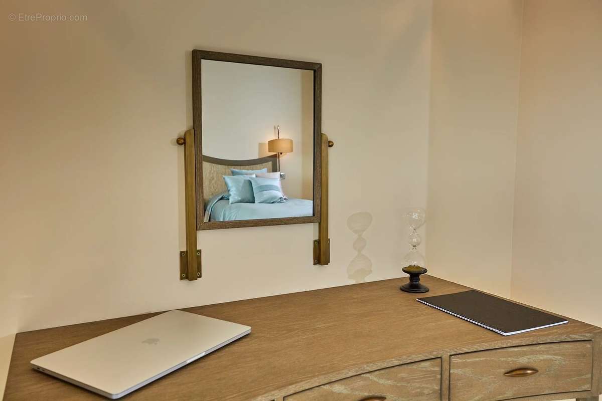 Appartement à VILLENEUVE-LOUBET