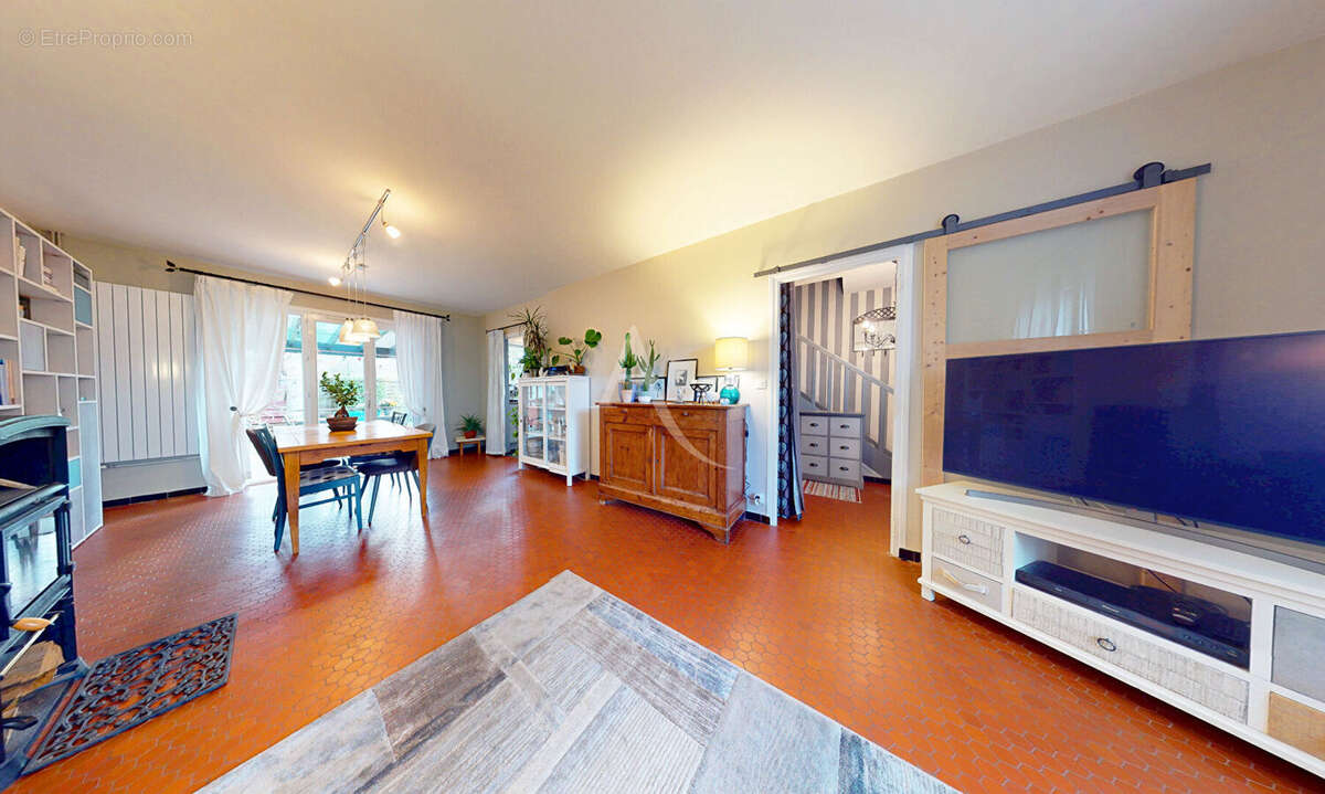 Maison à ROISSY-EN-BRIE