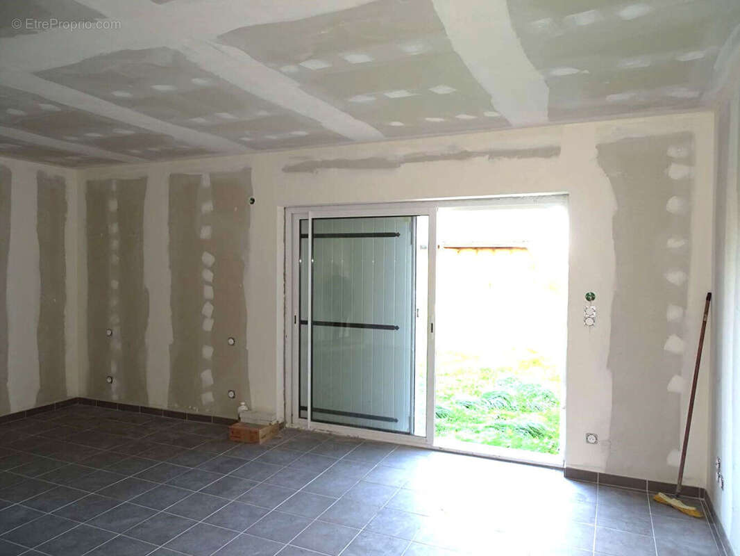 Terrain à BEAUPOUYET