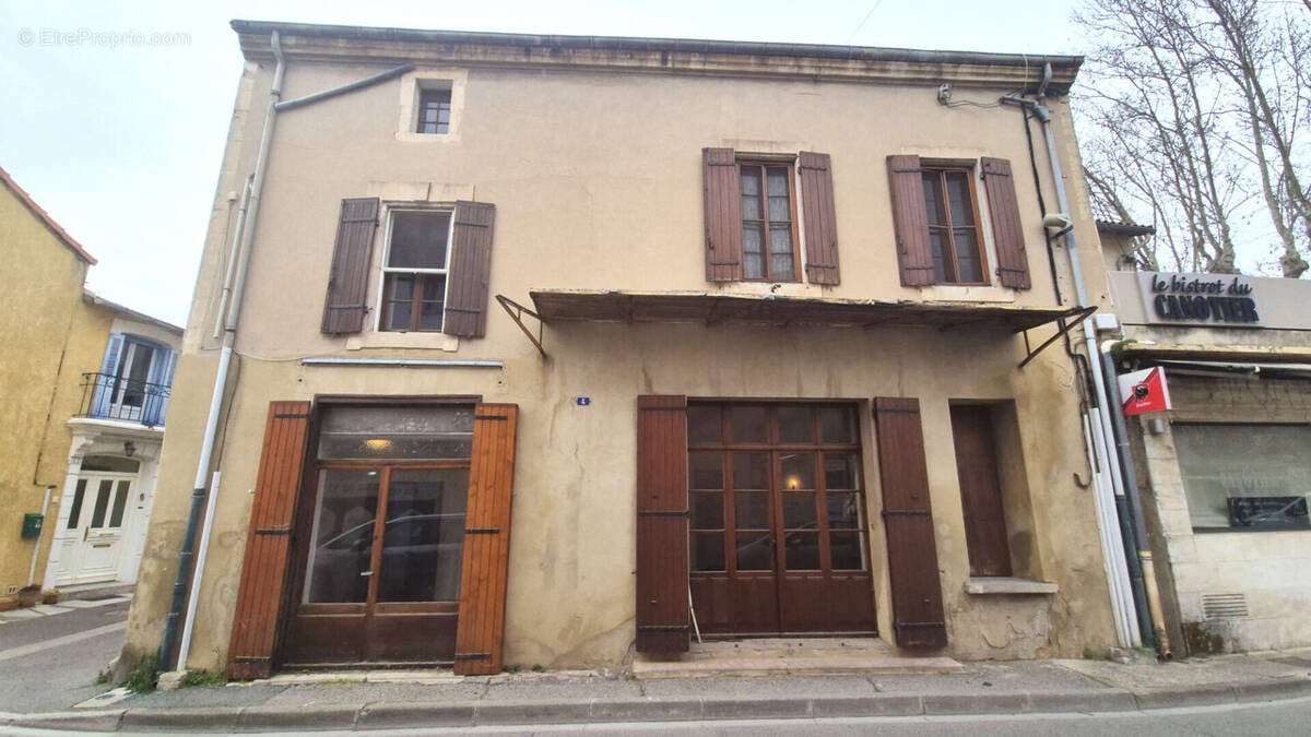 Appartement à ROGNONAS