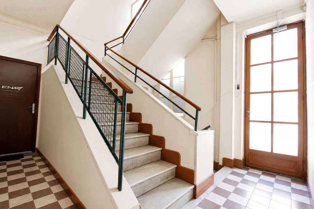 Appartement à CAP-D'AIL