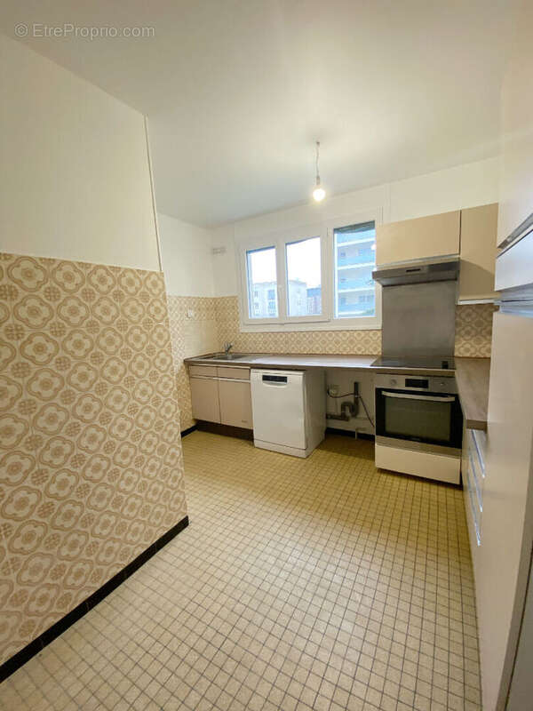 Appartement à ROSNY-SOUS-BOIS