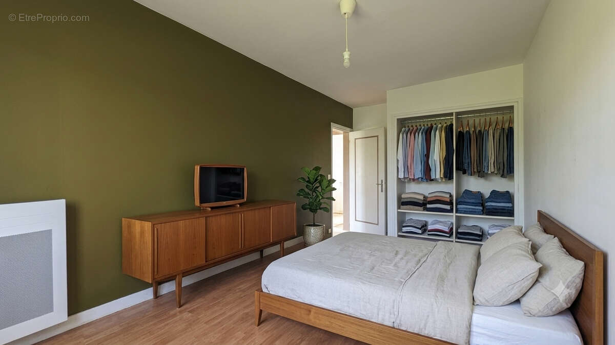 Nantes Guist'hau, Appartement avec VUE T2 de 50 m² DPE en D, cave et parking. - photo 4