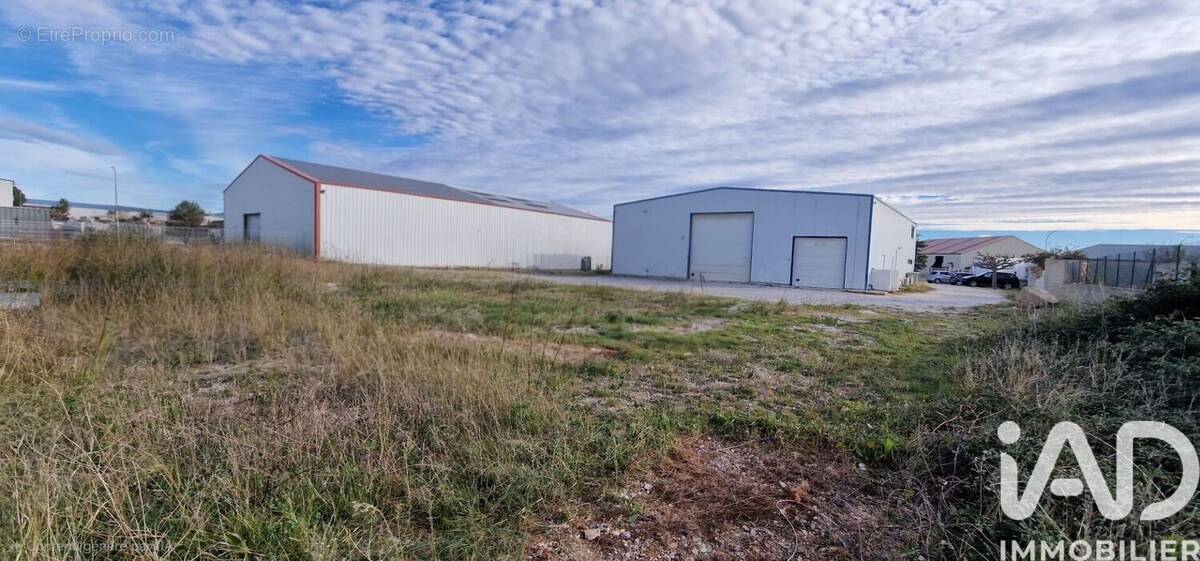 Photo 1 - Terrain à RIVESALTES