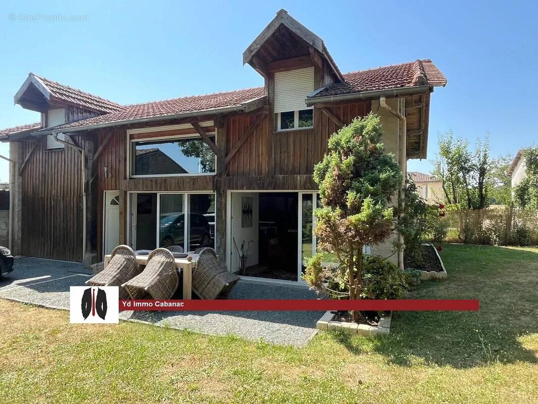 Maison à LANDIRAS
