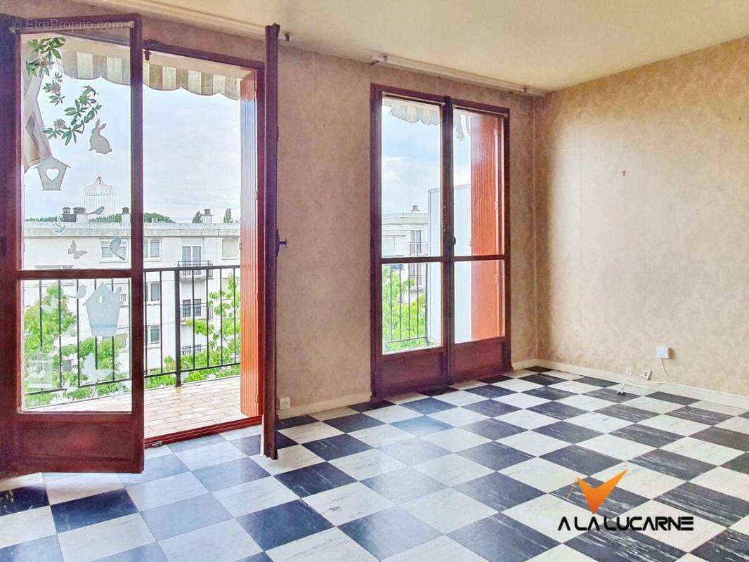 Appartement à JOUE-LES-TOURS