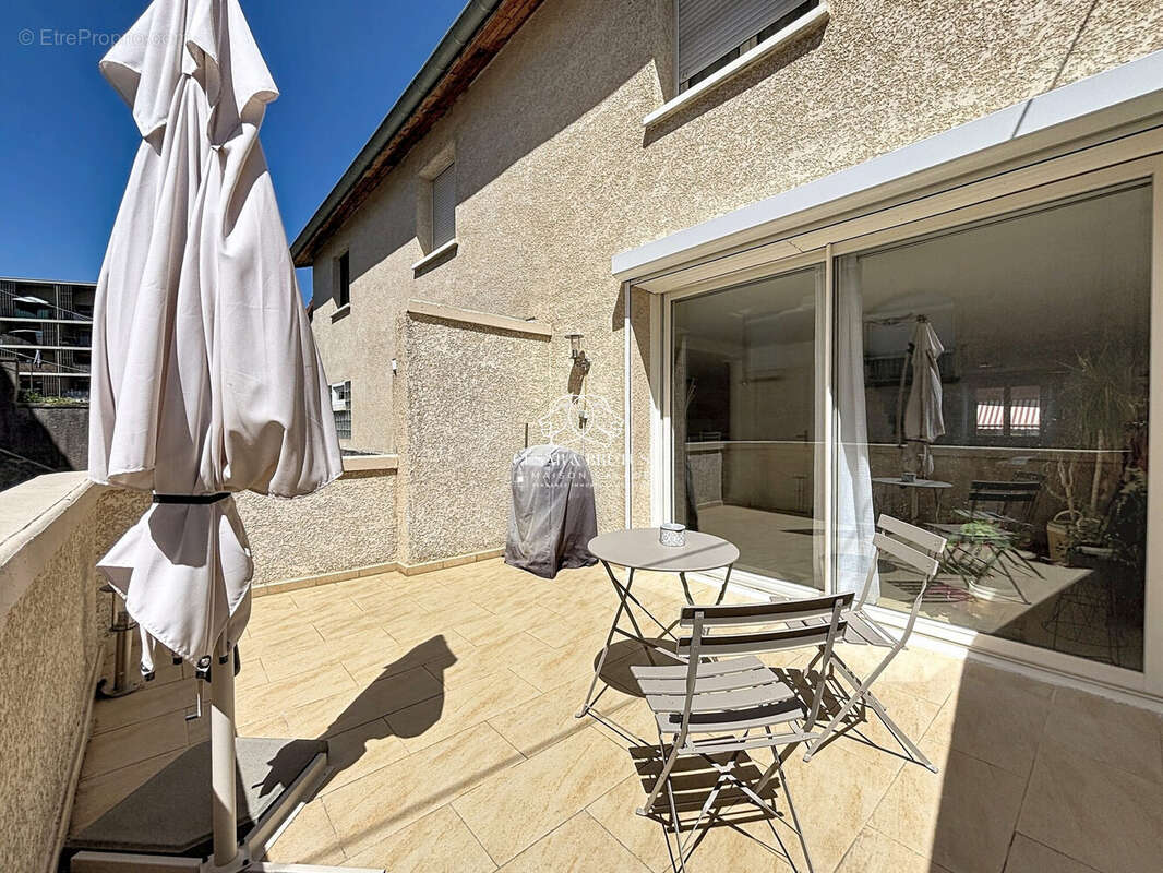 Appartement 4 pièces 113 m² à vendre à Villefranche-Sur-Saone (69400) - photo 7