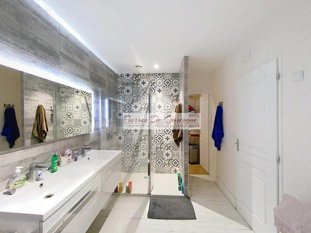 Maison de campagne entièrement meublée et équipée - Région  Vic-Fezensac - photo 11