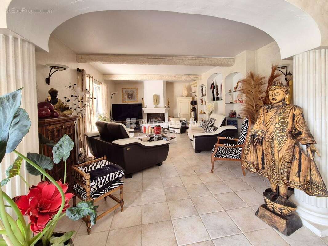 Maison à DRAGUIGNAN