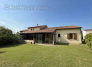 Maison à SAINT-YRIEIX-SUR-CHARENTE
