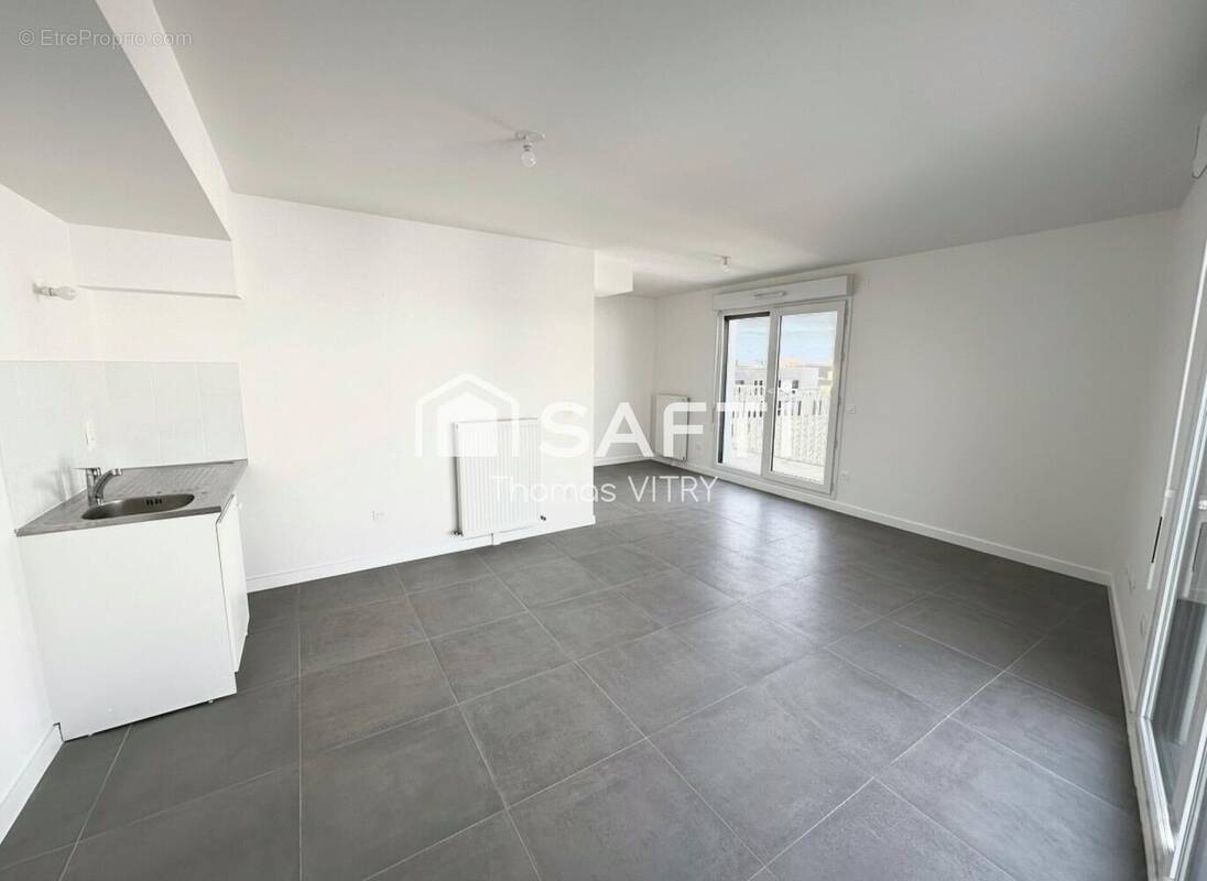 Photo 1 - Appartement à BONDY