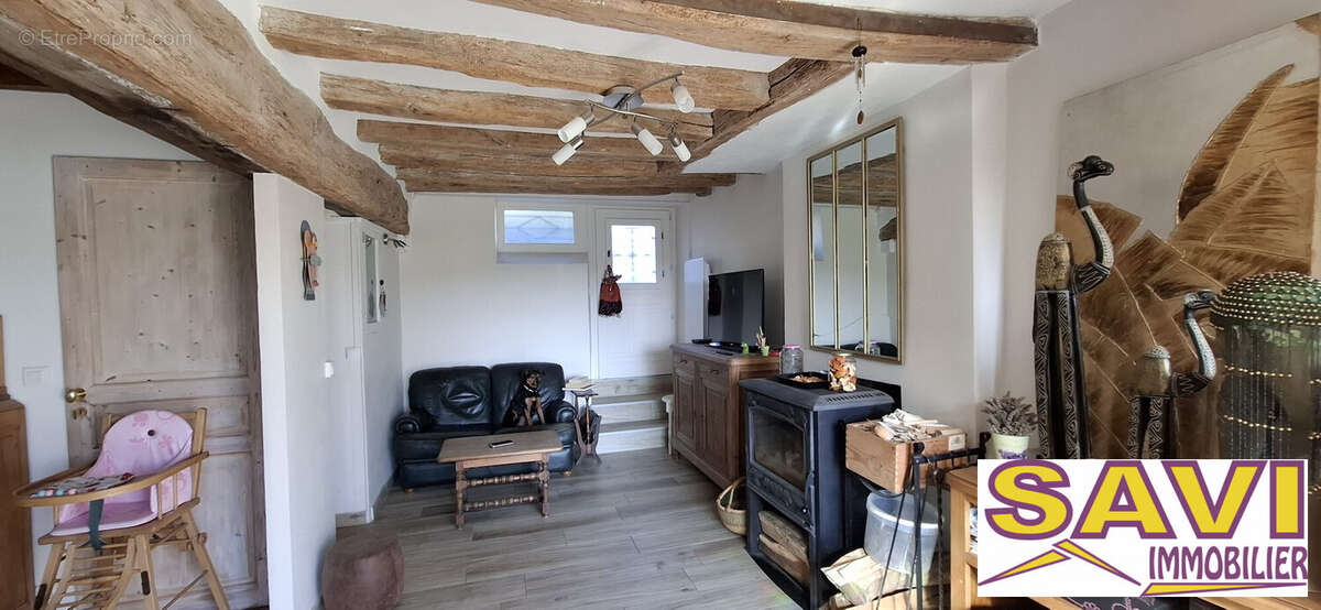 Maison à LA SELLE-SUR-LE-BIED