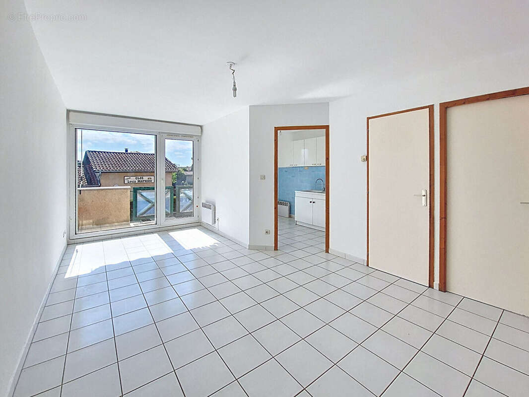 Appartement à MONTAGNY