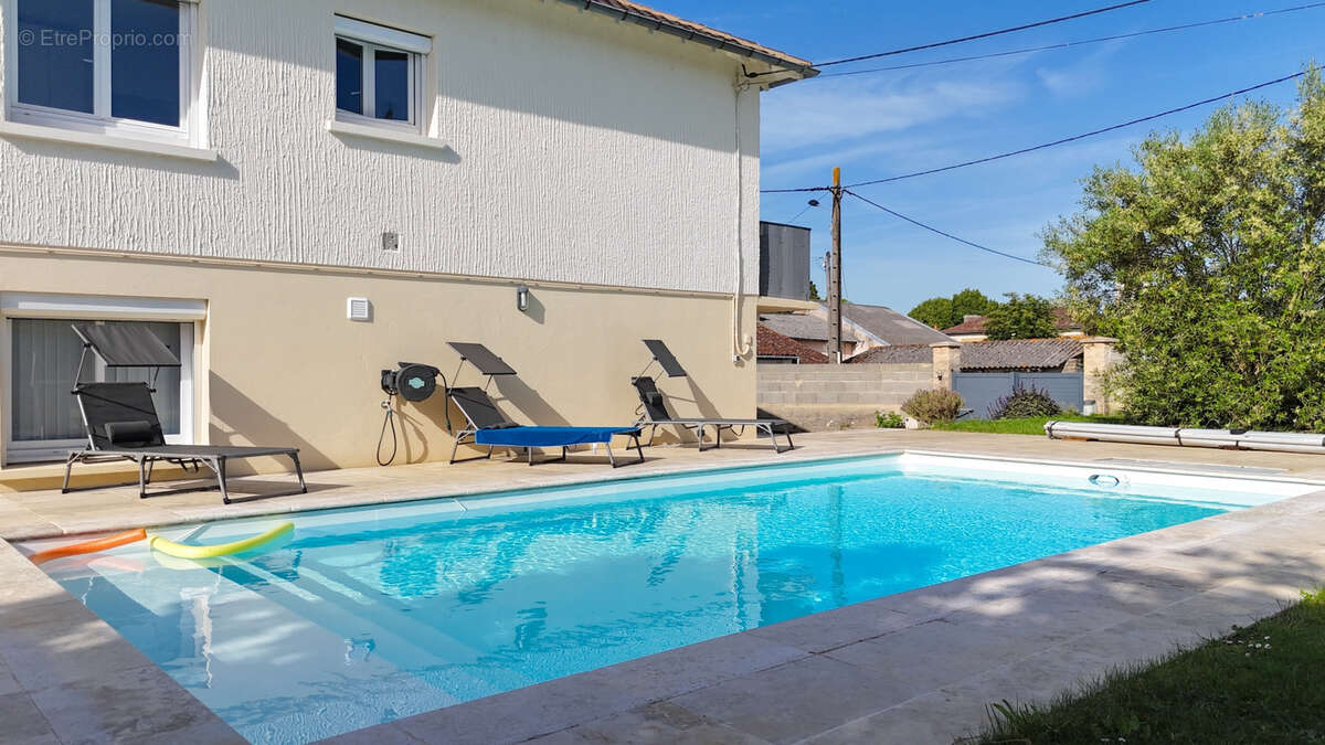 Maison à SMARVES
