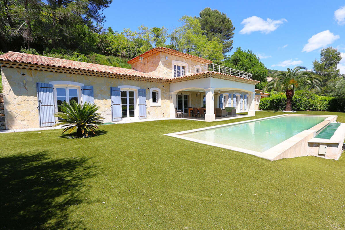Maison à LE TIGNET