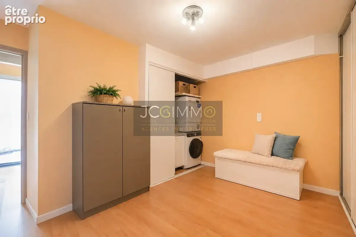 La farlède   maison de ville t4 de  111m2 2 avec terrasse et  balcon - photo 11