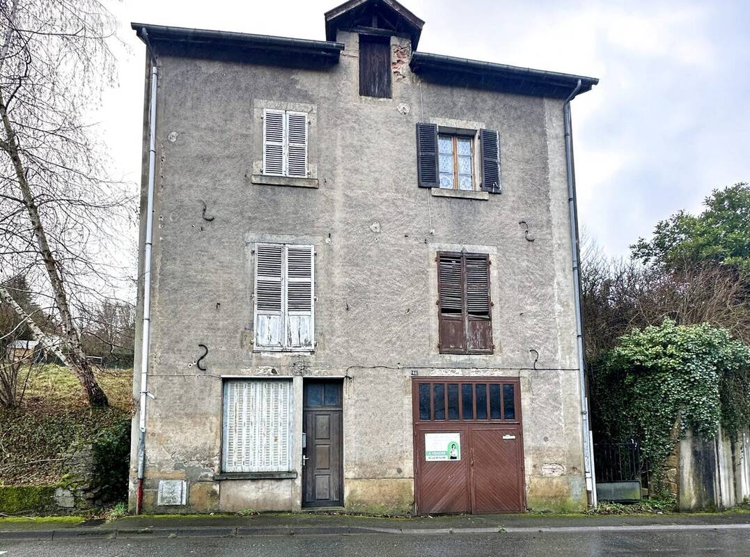 Maison à AUBIN