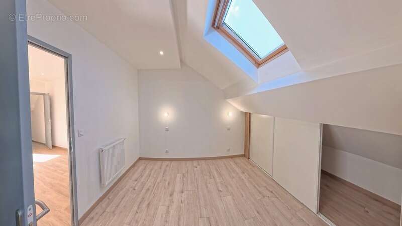 Appartement à SALINS-LES-THERMES