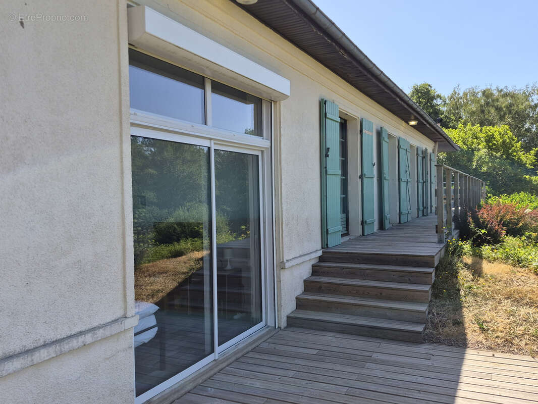 Superbe villa avec vue imprenable sur lac - photo 3