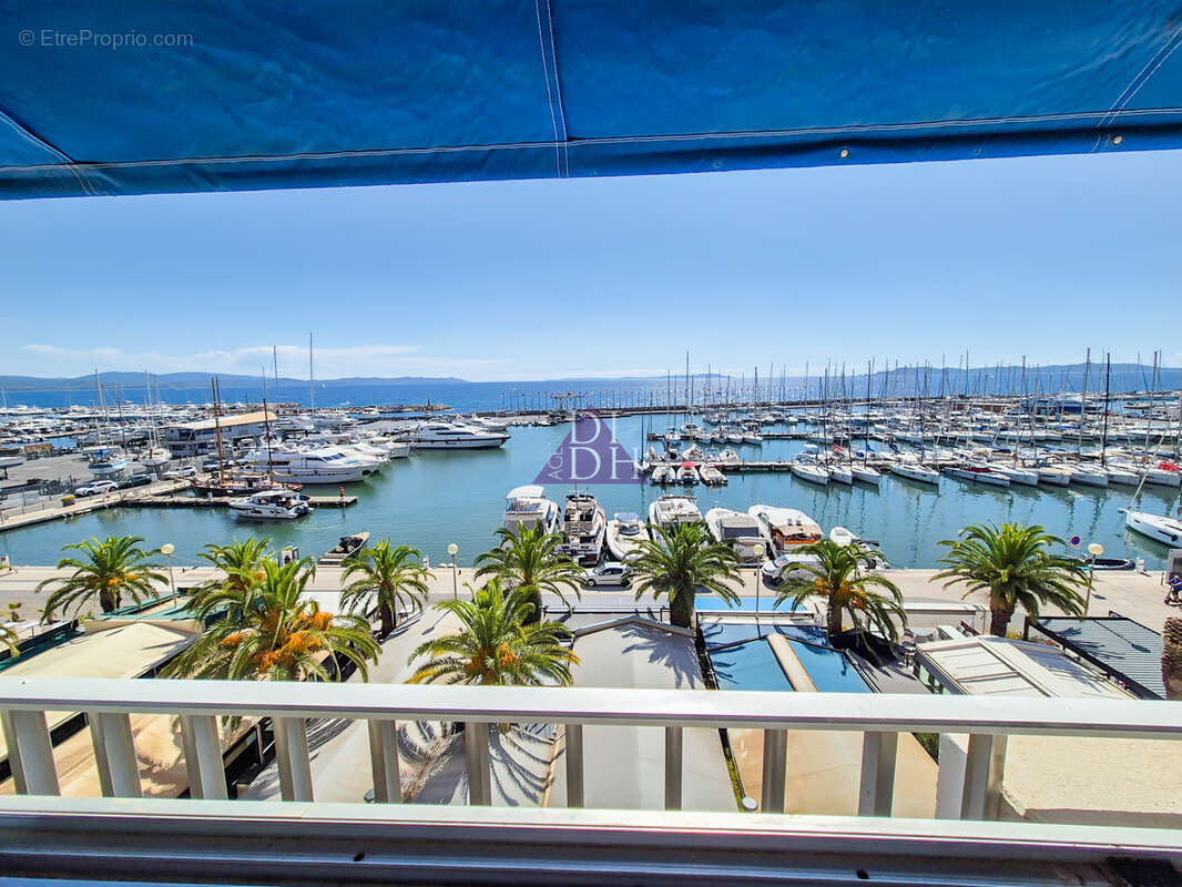 Appartement à HYERES