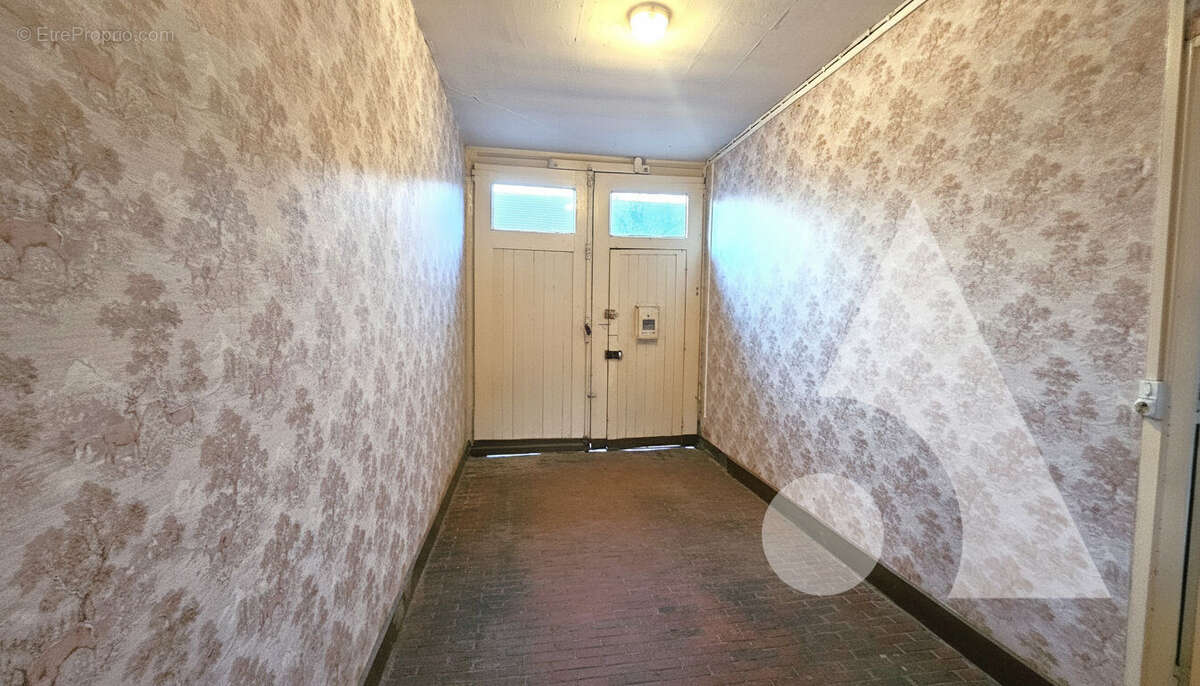 Maison à ESTREES-SAINT-DENIS