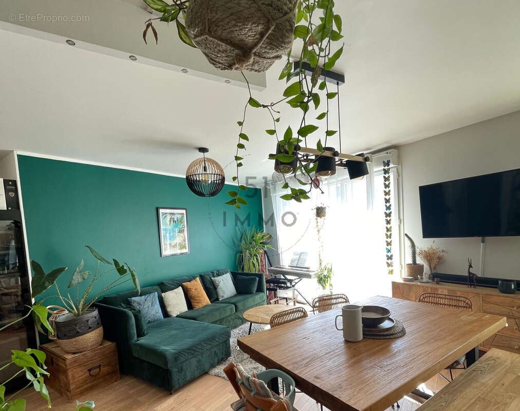 Appartement à BAGNEUX