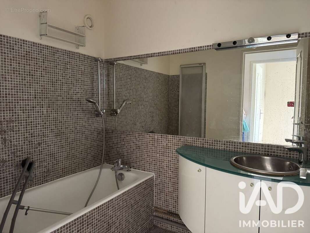 Photo 7 - Appartement à PARIS-15E