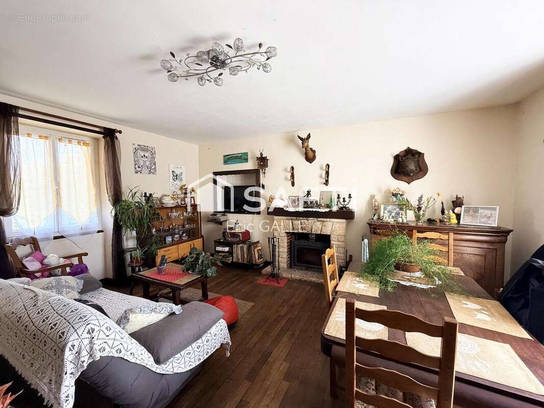 Maison 115 m² à Louignac  - photo 9