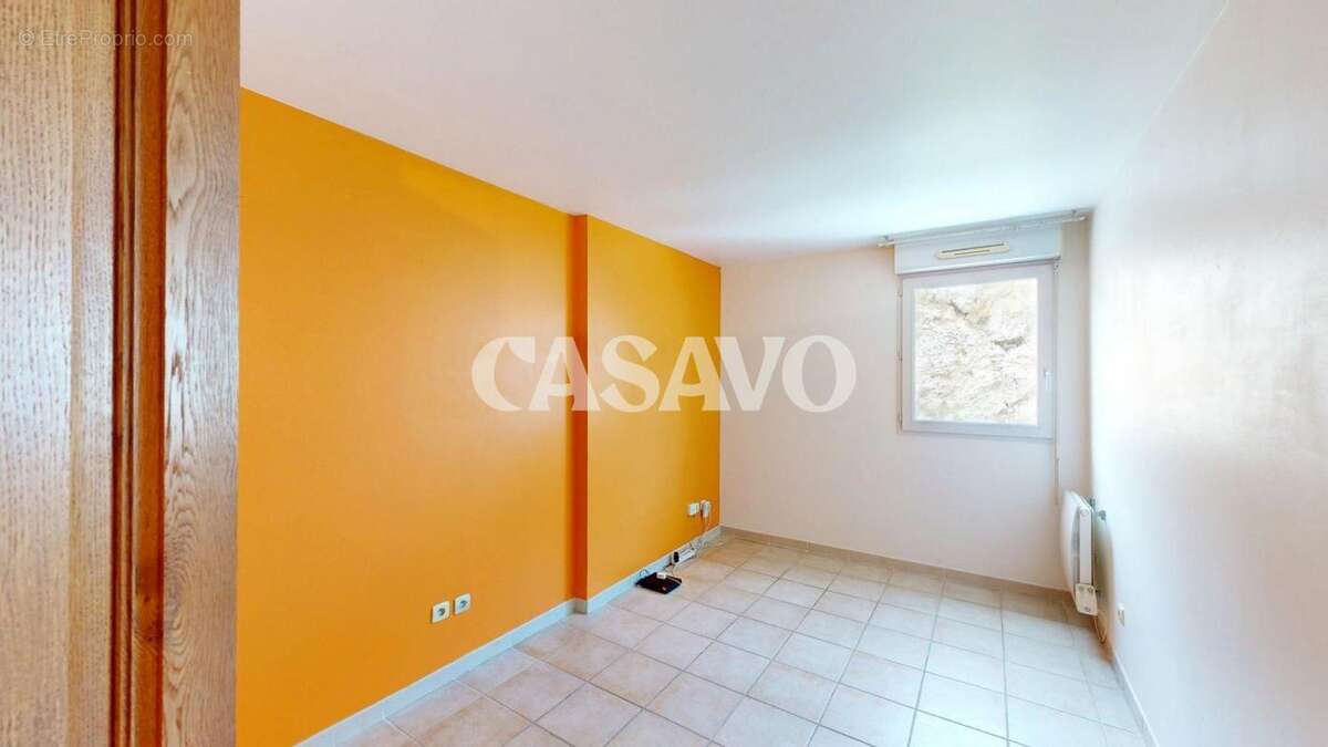 Appartement à MARSEILLE-6E