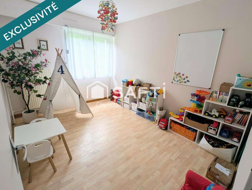 Photo 8 - Appartement à MONTLUCON