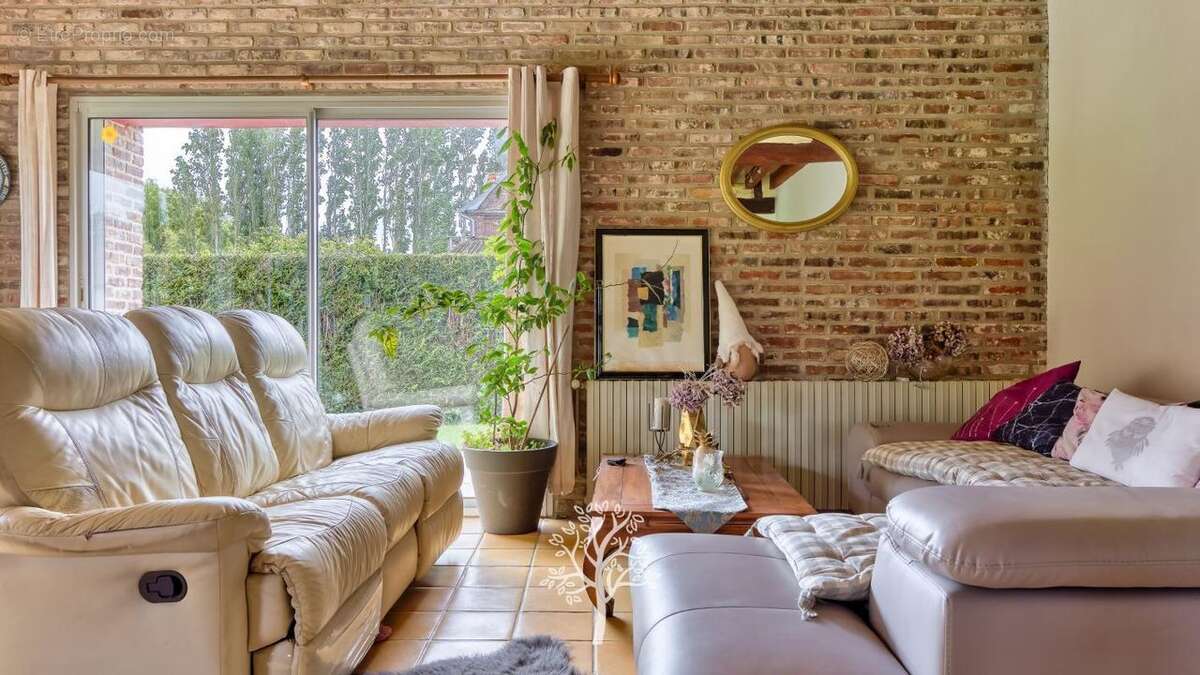 Maison à SAINT-DENIS-D&#039;ACLON