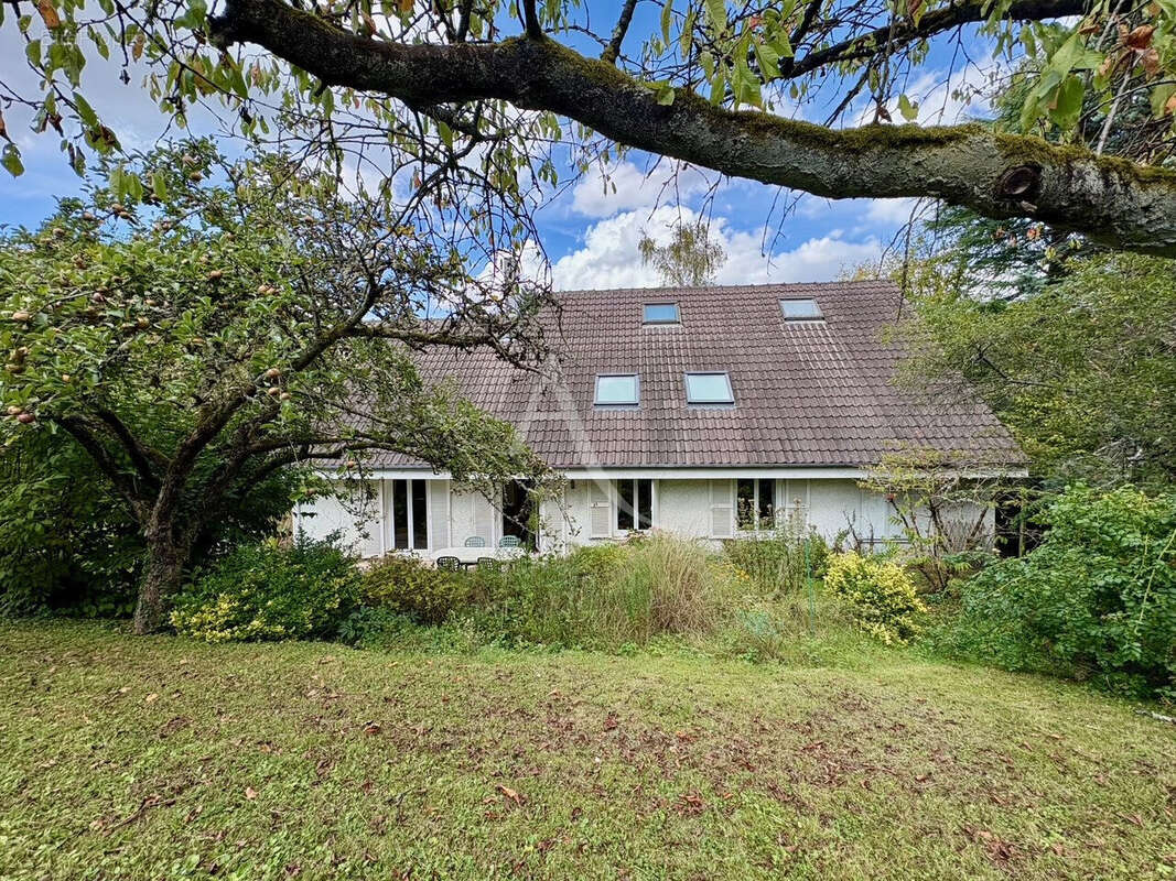 Maison à GIF-SUR-YVETTE