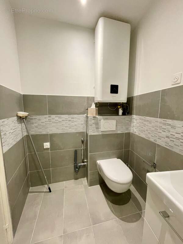 Appartement à PARIS-2E