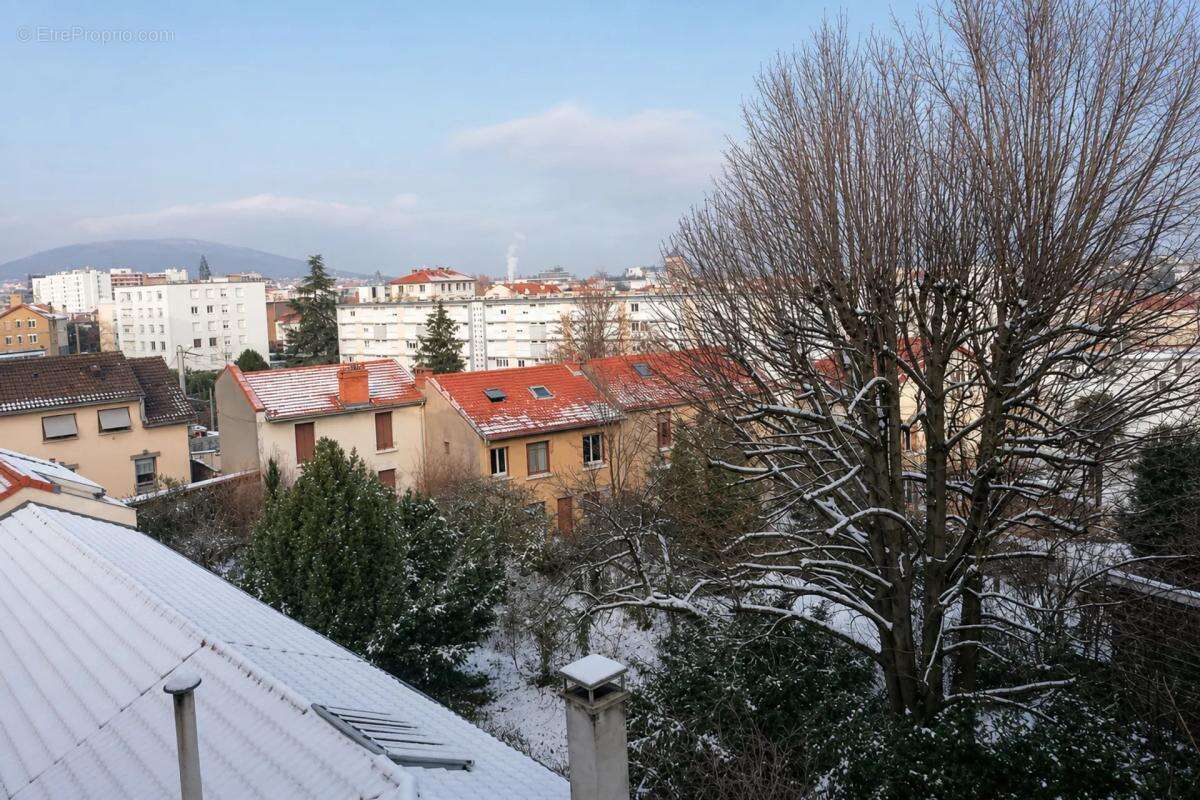 À vendre – Appartement 5 pièces avec locataire en place - photo 3