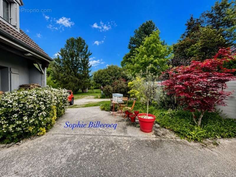 Propriété d'exception à vendre 7 pièces MONTIGNY LES CORMEILLES (95) - photo 6