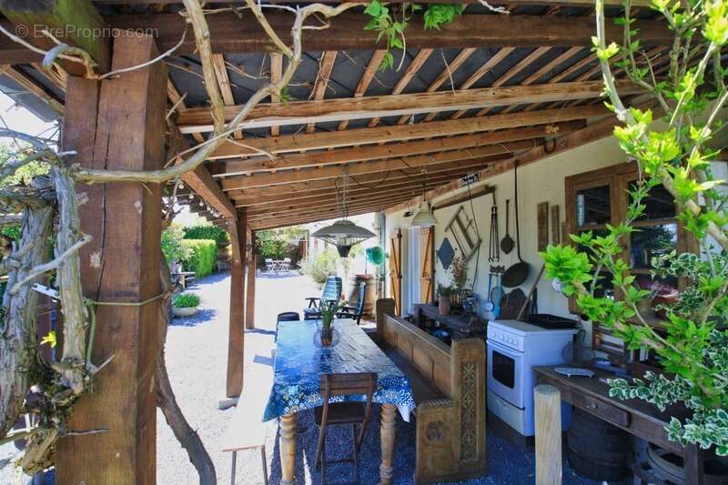 Maison de campagne, 3 chambres, sur un terrain de 4450 m² - photo 8