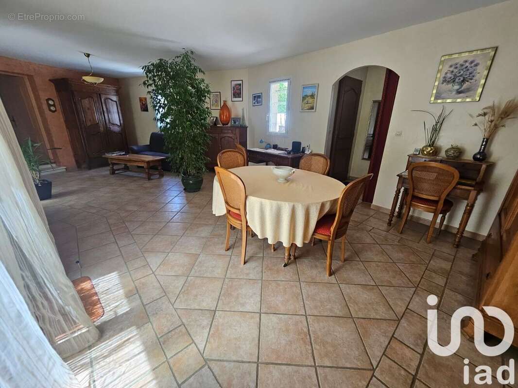 Photo 8 - Maison à CLANSAYES