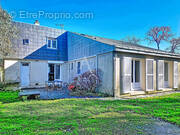 Maison à SAINT-BARTHELEMY-D'ANJOU