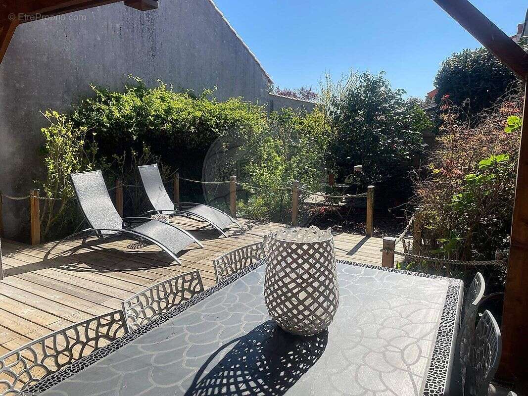 Maison à LA ROCHELLE